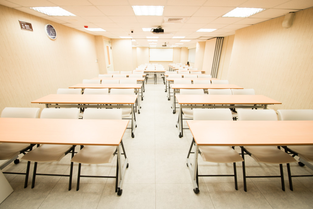 03030304教室型-2-1-1030x687