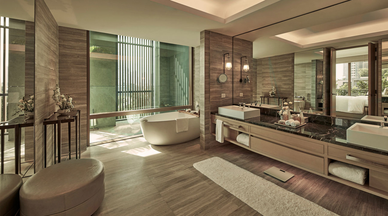 capella suite bangkok bathroom