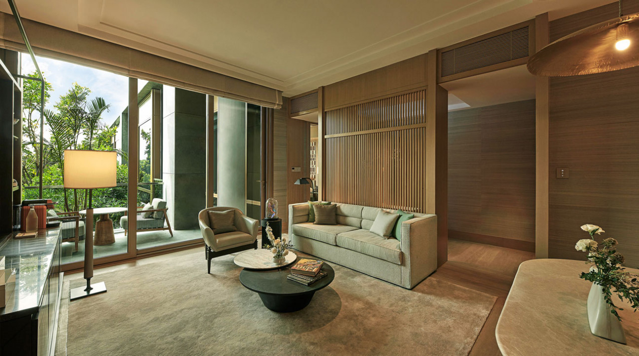 2 bedroom family courtyard living room
