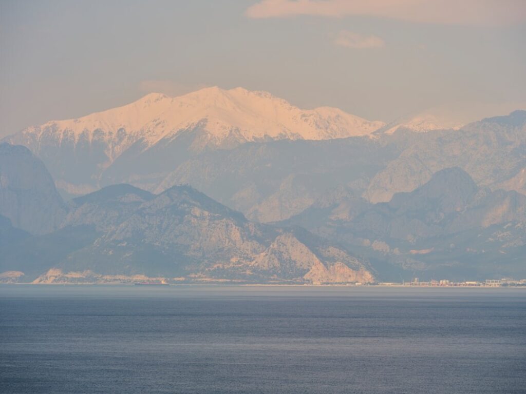 ONZE滑雪場面海雪道，眺望石狩灣的絕美海景