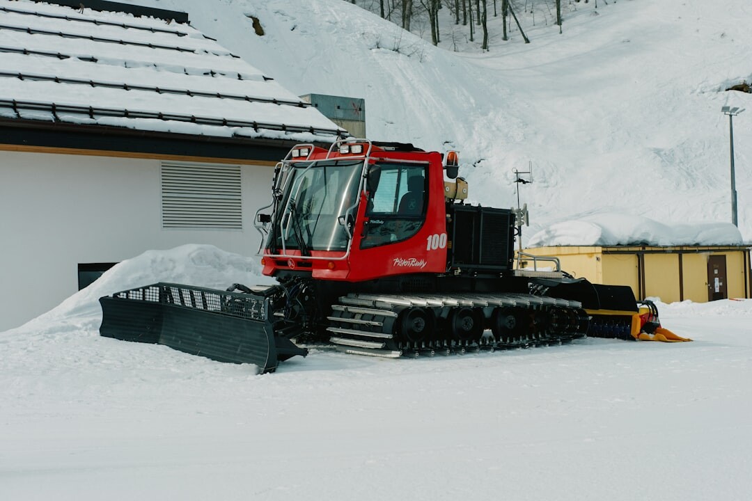 壓雪車整理過的平整雪道，最適合練習 Carving 的雪面條件